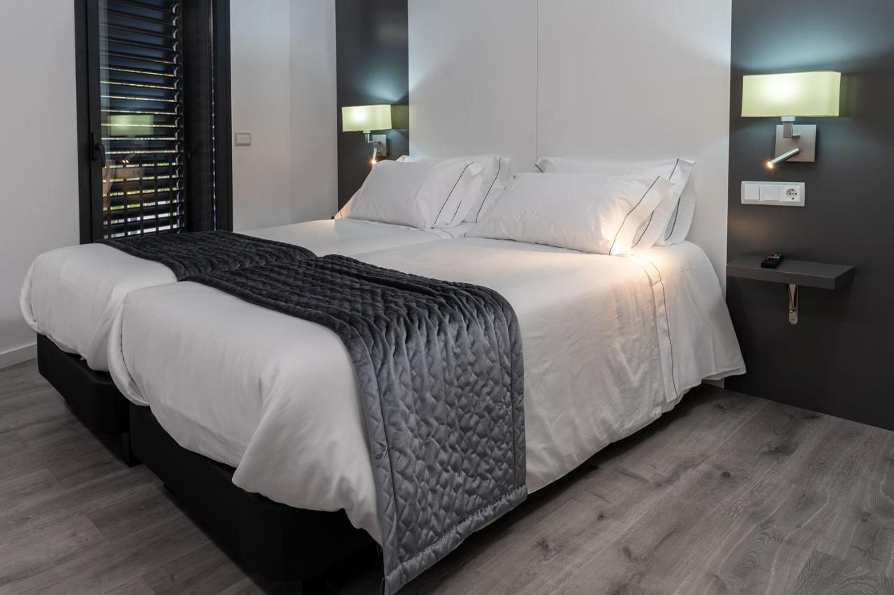 Apartaments Y Habitacions Entre Volcans Olot Luaran gambar