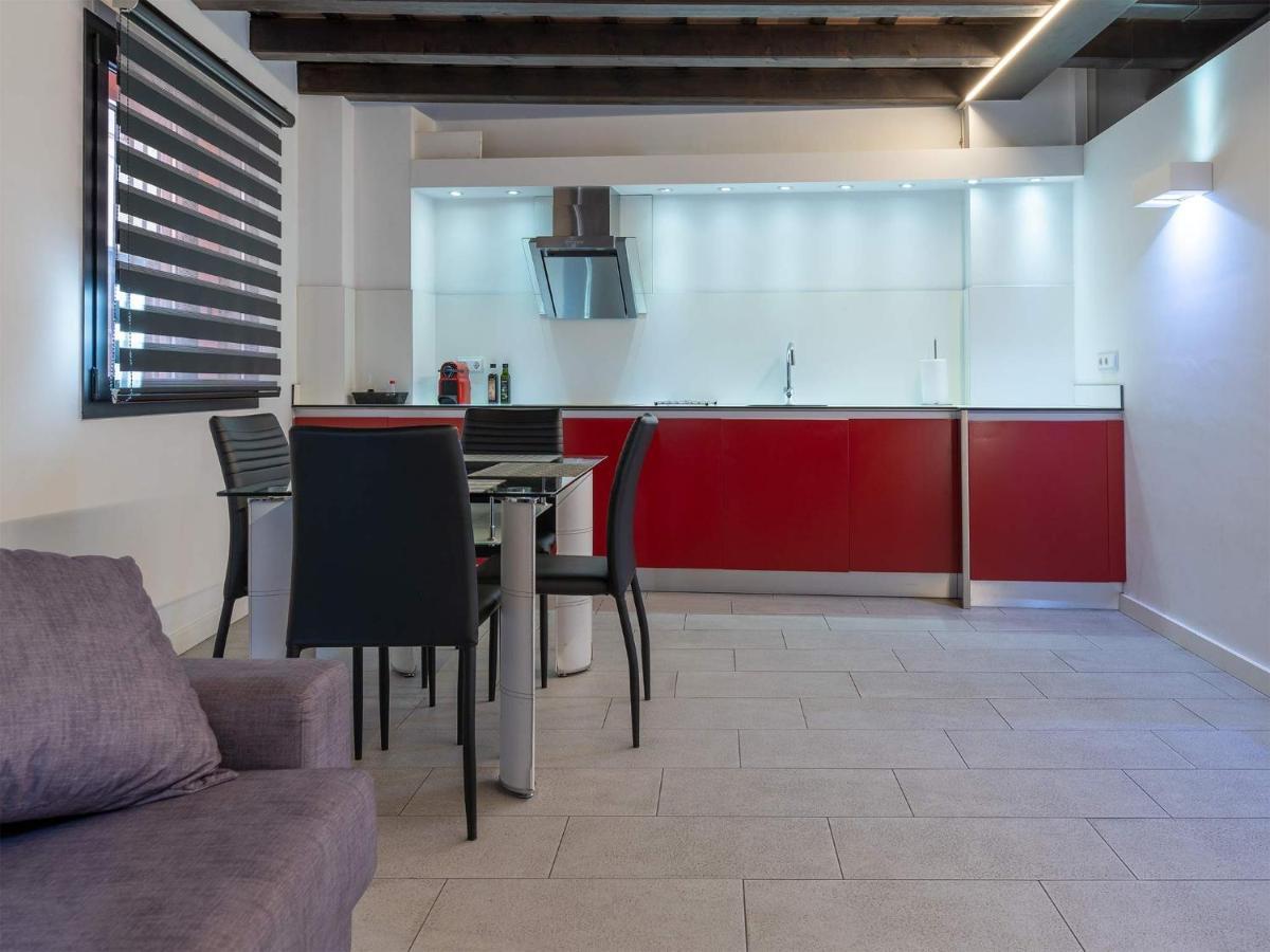 Apartaments Y Habitacions Entre Volcans Olot Luaran gambar