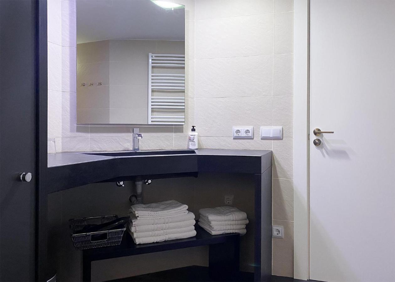 Apartaments Y Habitacions Entre Volcans Olot Luaran gambar