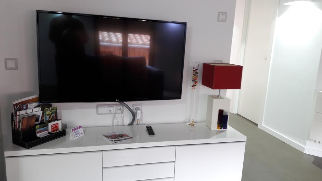 Apartaments Y Habitacions Entre Volcans Olot Luaran gambar