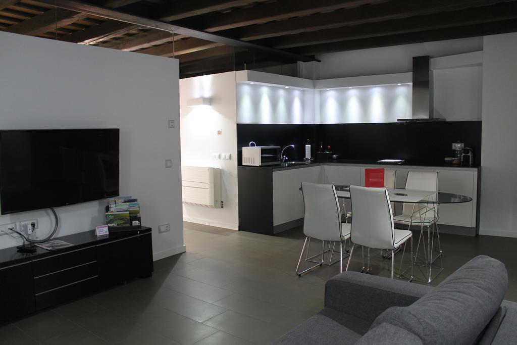 Apartaments Y Habitacions Entre Volcans Olot Luaran gambar